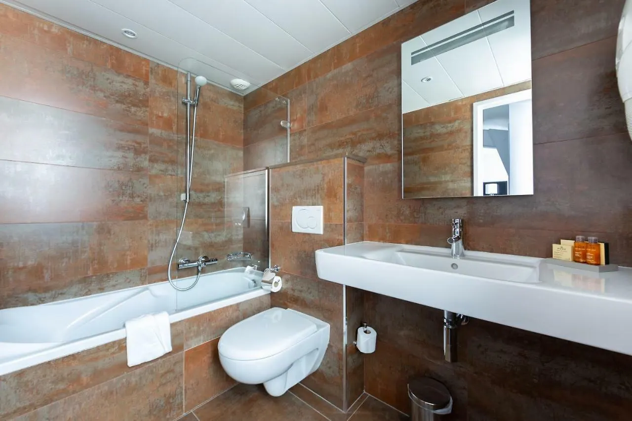 فندق Logis 15 Montparnasse